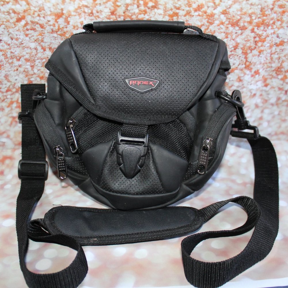 Annex Black Padded Camera/Camcorder Shoulder Bag RN17730
